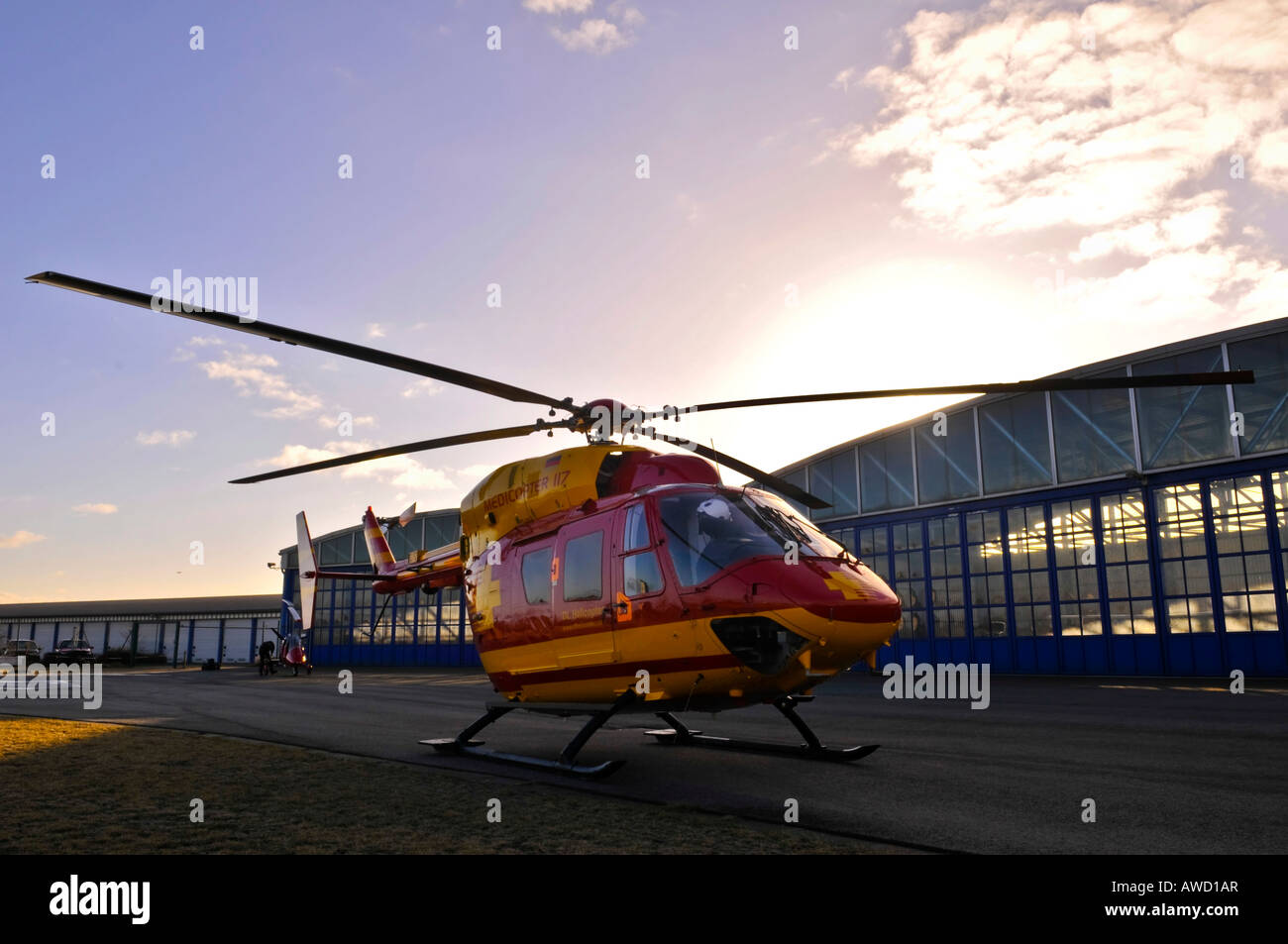 Medicopter hi-res stock photography and images - Alamy