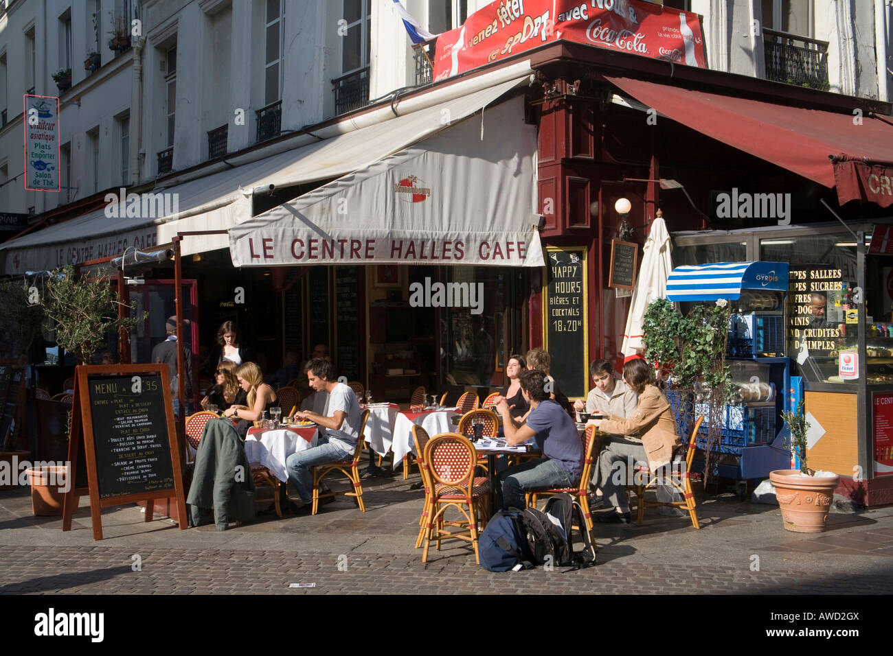Sidewalk cafe in the 1. Arrondissement, Paris France, Europe Stock ...
