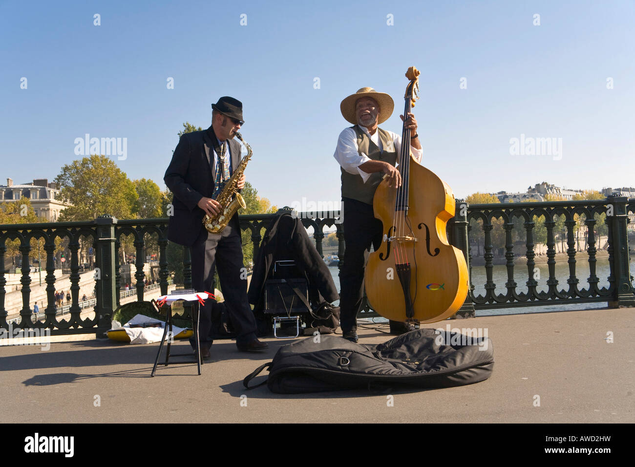 Kontrabassisten hires stock photography and images Alamy