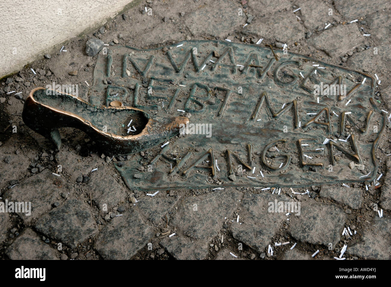 Inscription: "In Wangen bleibt man haengen" (One gets stuck in Wangen!), town of Wangen im Allgaeu, Baden-Wuerttemberg, Germany Stock Photo