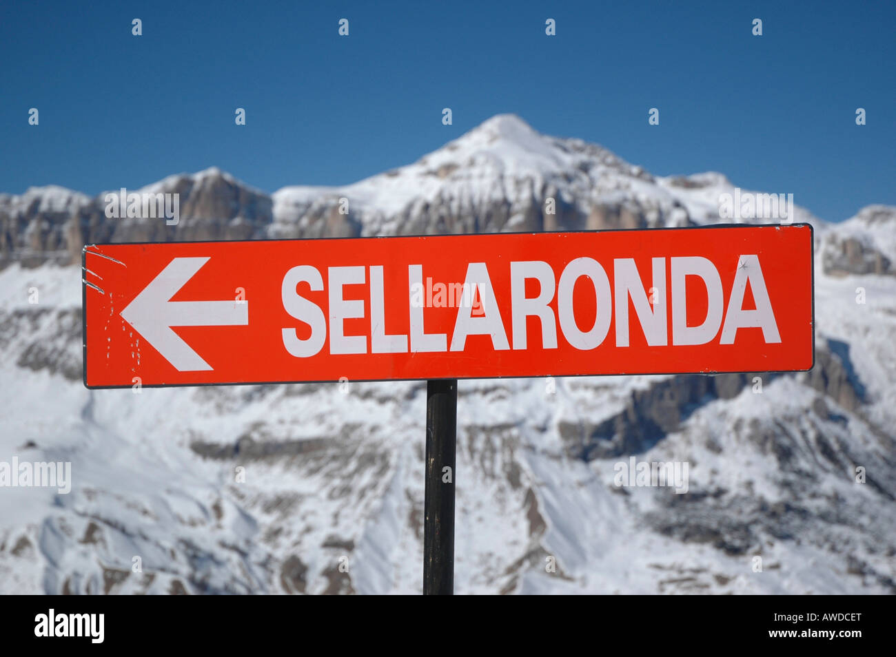 Sella Rond Sella ronda sign hi-res stock photography and images - Alamy