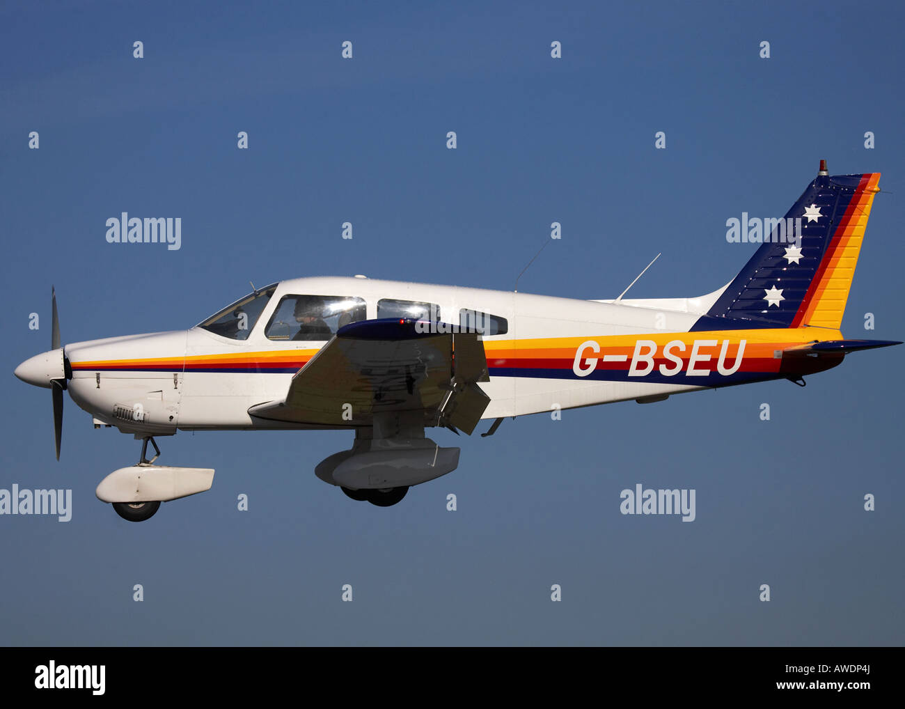 Light aircraft coming in to land Stock Photo - Alamy