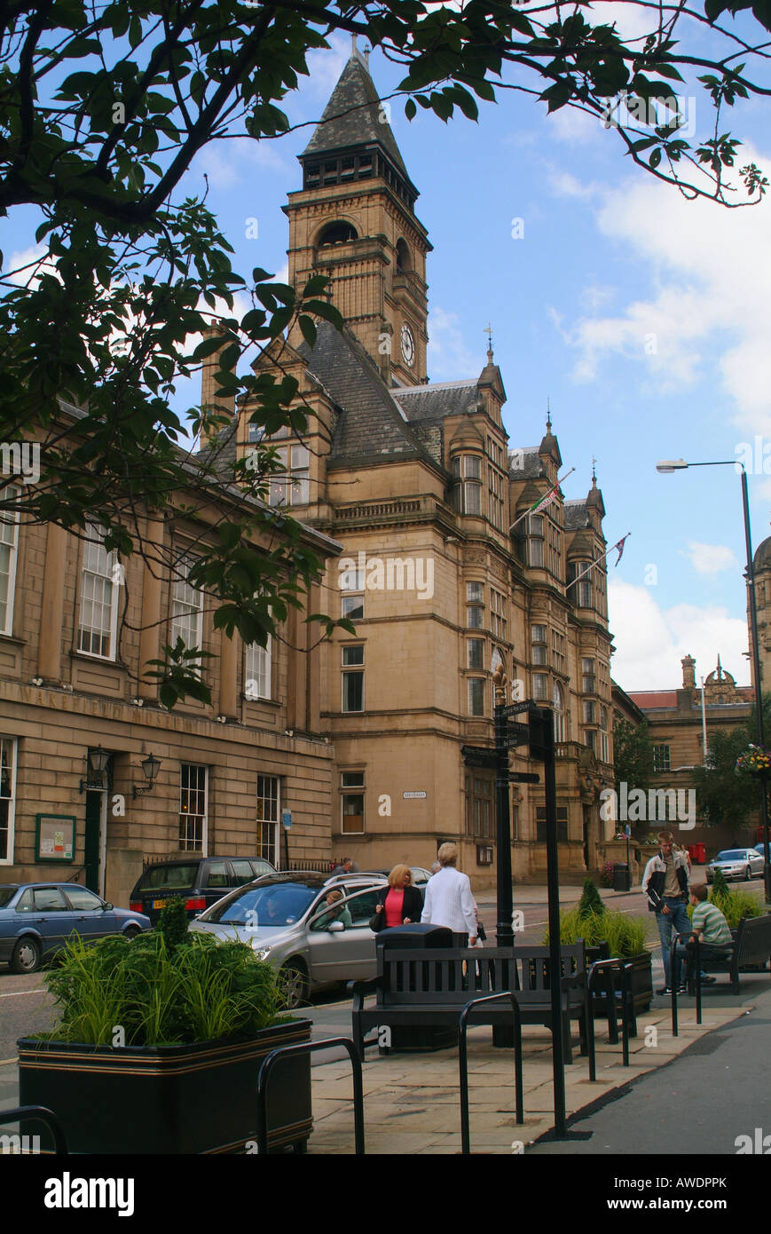 The Town Hall and Wakefield Museum Wakefield City Centre West Yorkshire UK Stock Photo