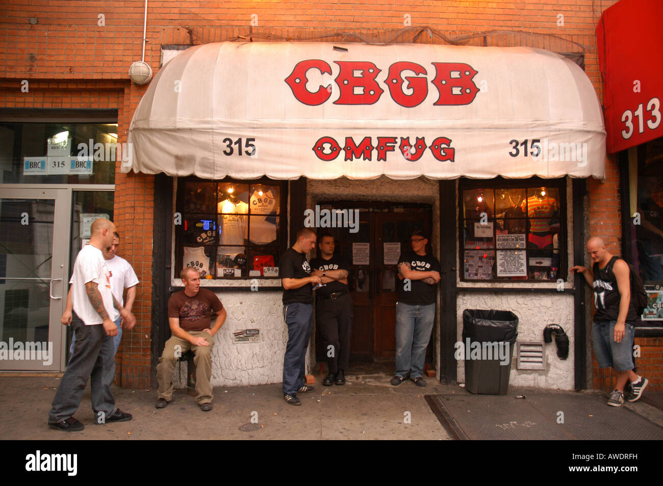 Doormen in front of CBGB rock club New York USA in 2005 one year before close down Stock Photo