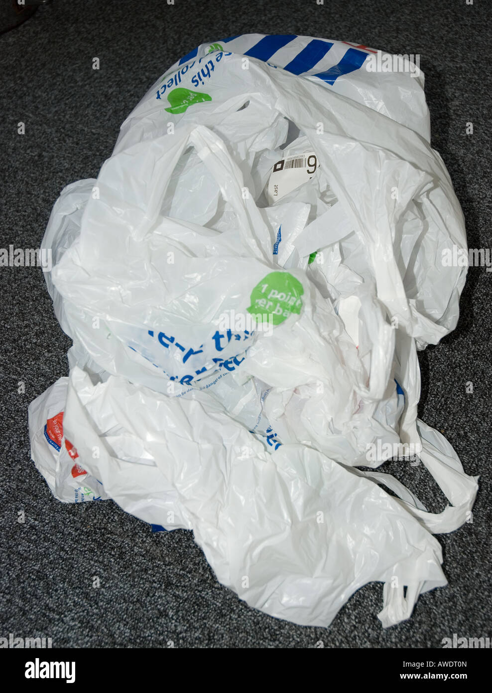 Gilet di qualità in plastica bianca Carrier Bags Supermercato Stile dimensione Jumbo 12x18x24" 