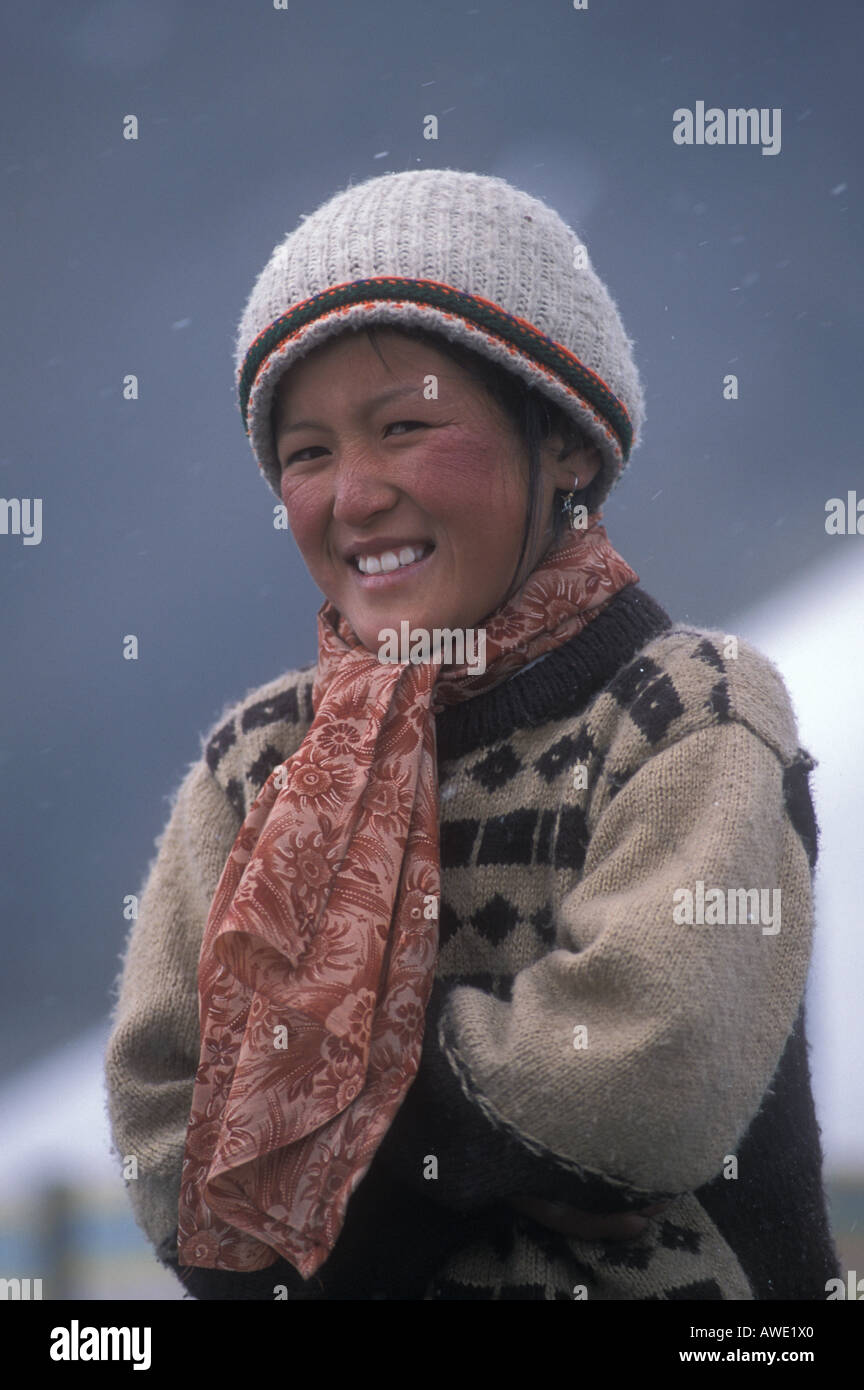 Sherpa girls hires stock photography and images Alamy