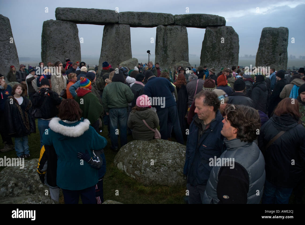Winter solstice and Sunrise at Stonehenge, England Stock Photo Alamy