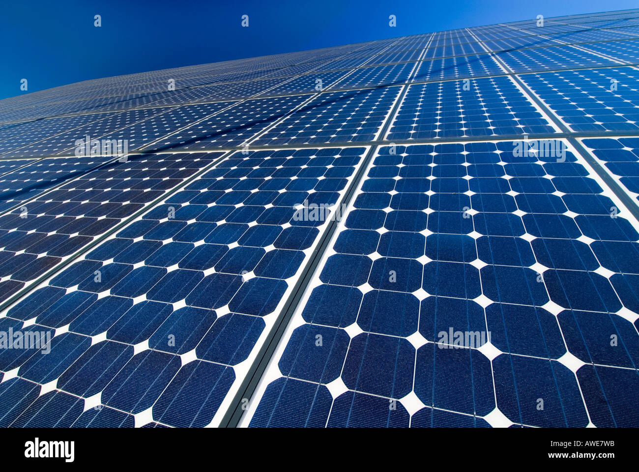 Big Dimension Solar Electric Panel Power On A Stand System Outdoor Big Dimension Solar Electric Panel Power On A Stand System Outdoor
