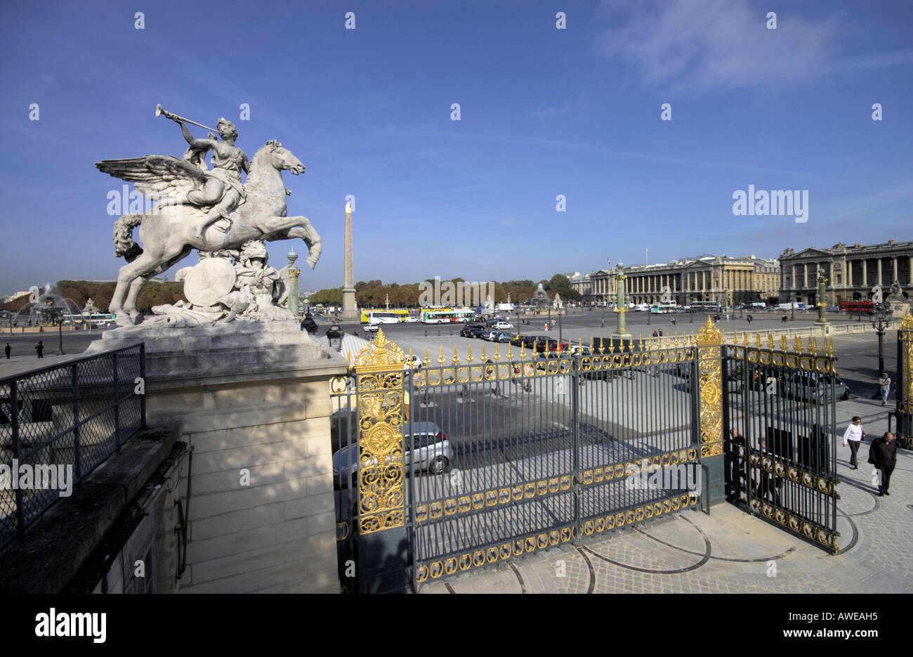 Place de la Concorde statue and iron gates at entrance to Jardin des Tuileries Paris Stock Photo