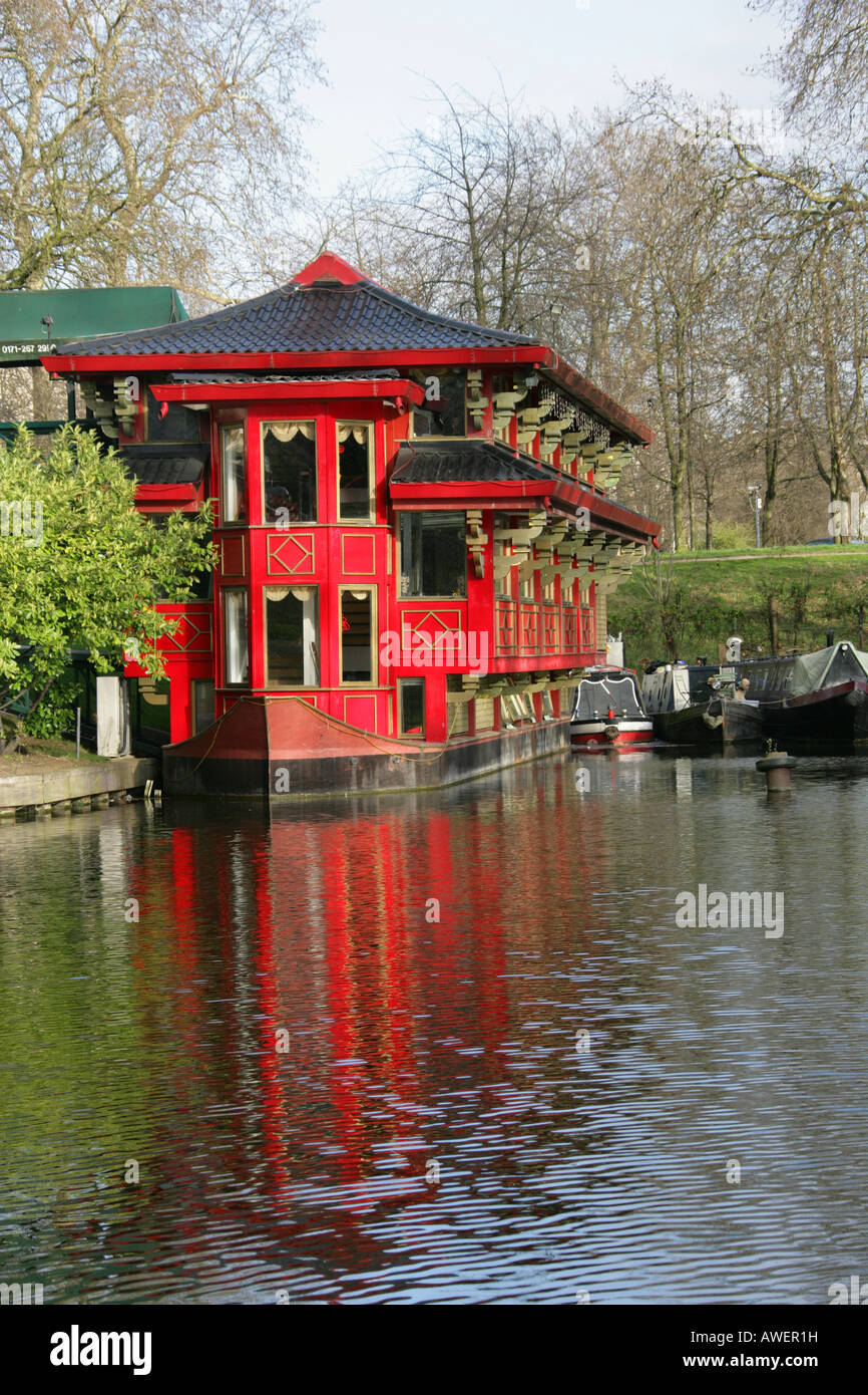 Feng Shang Floating Chinese Restaurant on the Regents Canal London