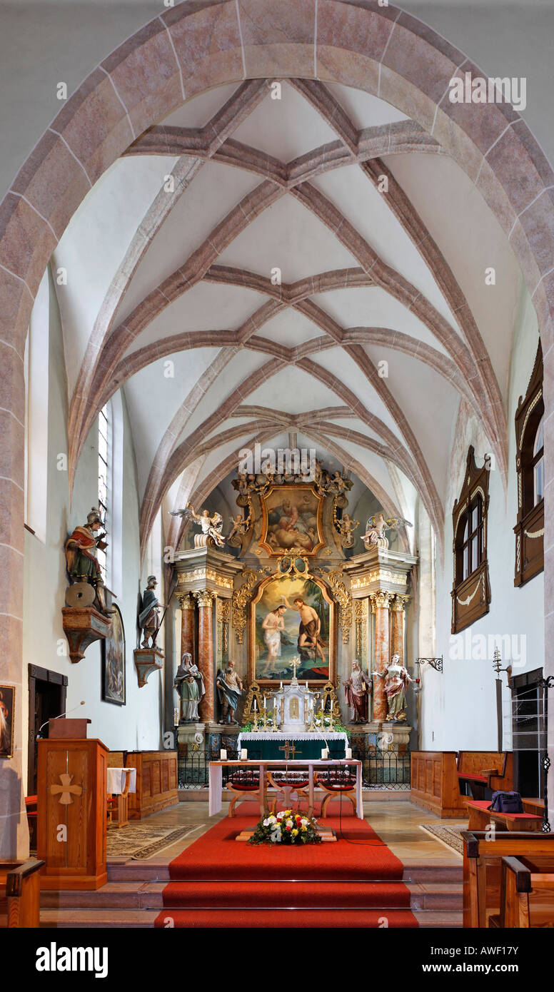 Late-baroque high altar and altarpiece depicting John the Baptist at the parish church in Altenmarkt, Triestingtal, Lower Austr Stock Photo