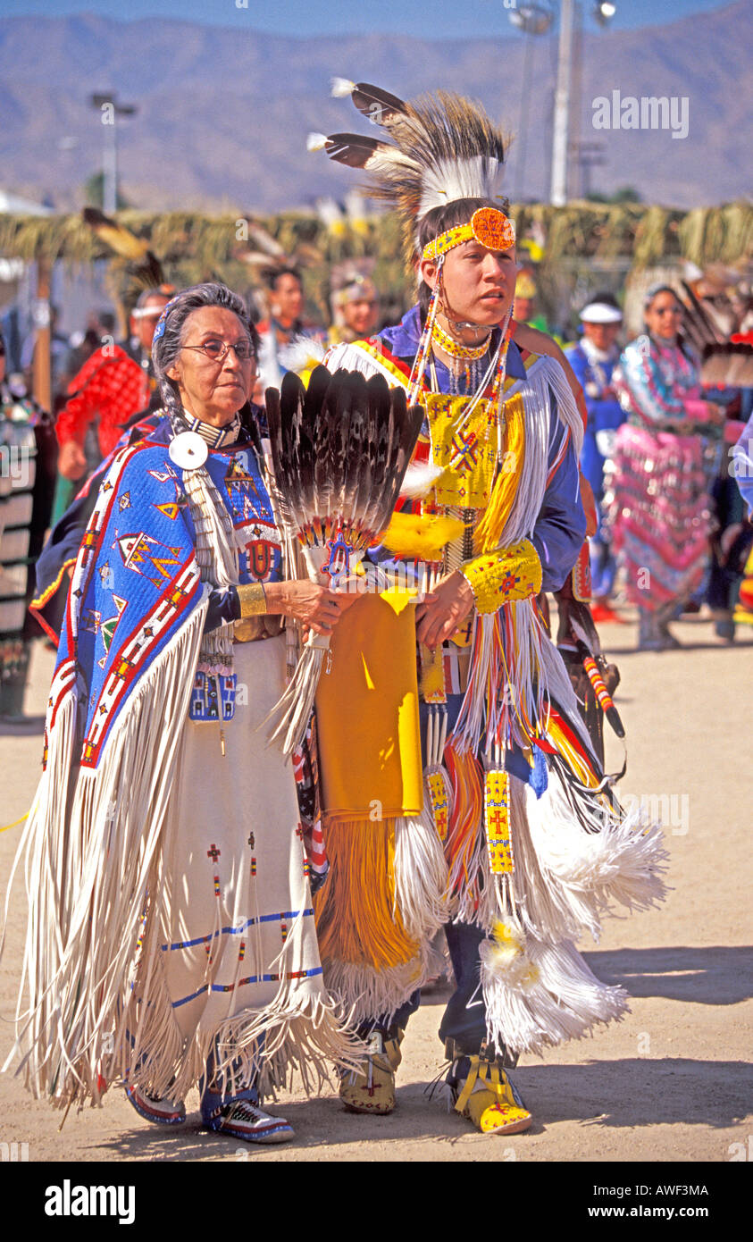 North american dancers hi-res stock photography and images - Alamy
