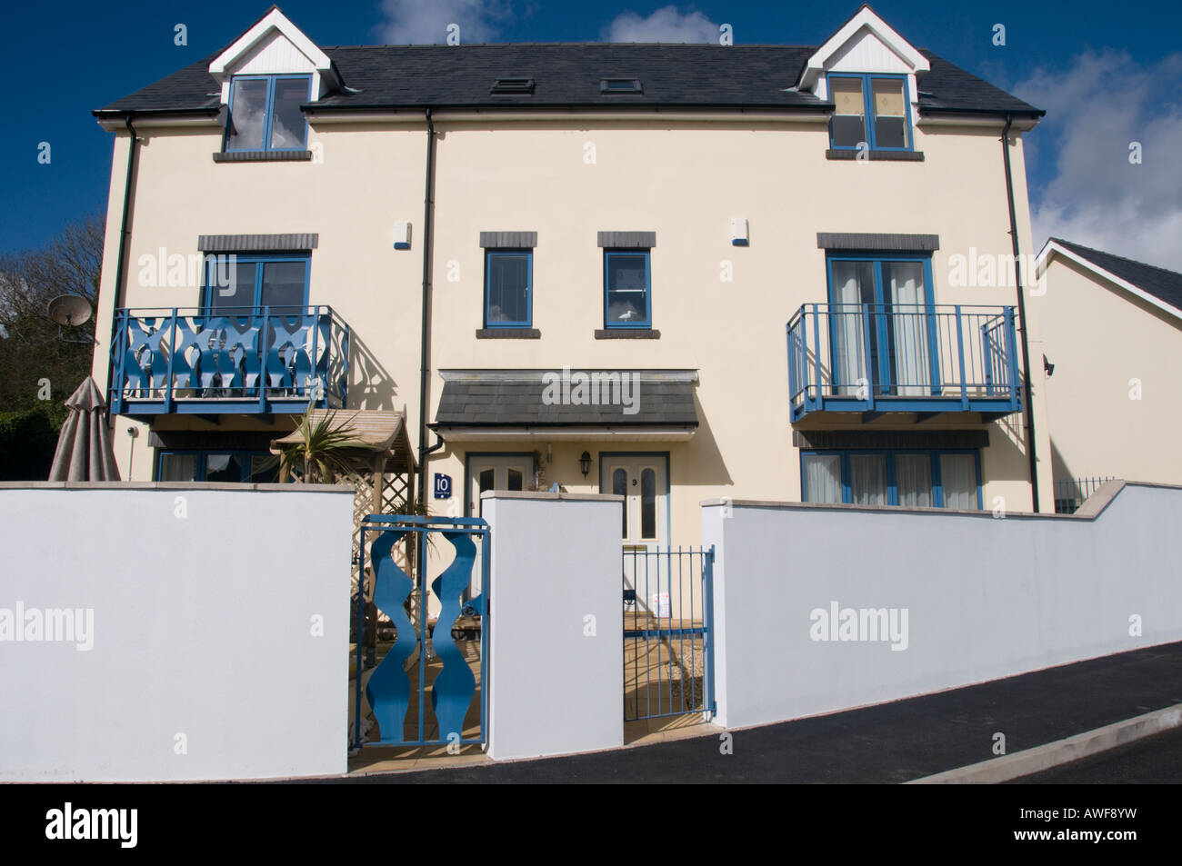 new development of luxury apartments and flats on the Castle Quay