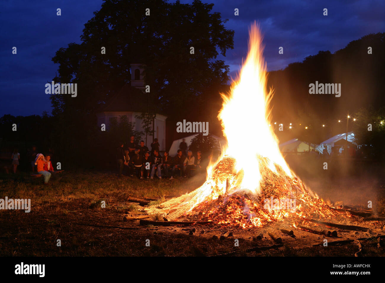Summer solstice bonfire on Mt. Ecksberg in Muehldorf am Inn, Upper Bavaria, Bavaria, Germany, Europe Stock Photo