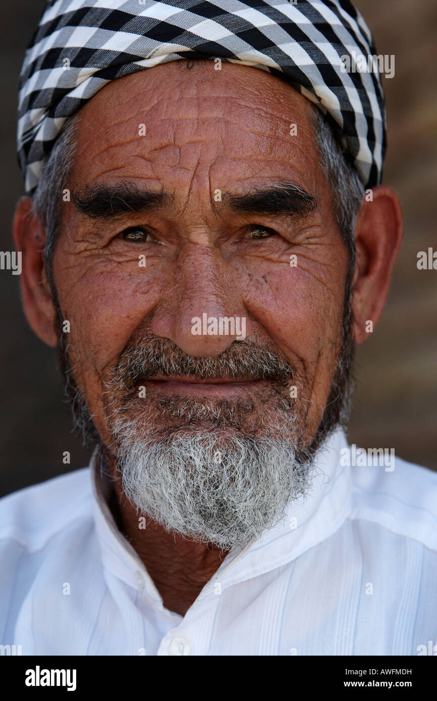 old man with hat Stock Photo - Alamy