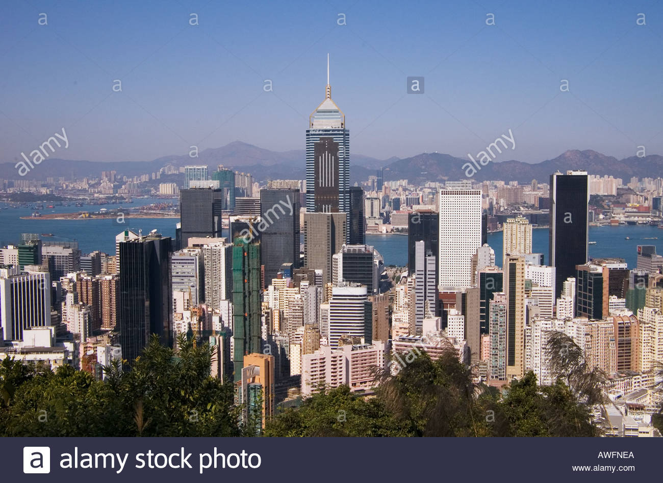 Central Plaza Skyscraper Wan Chai Stock Photos & Central Plaza ...