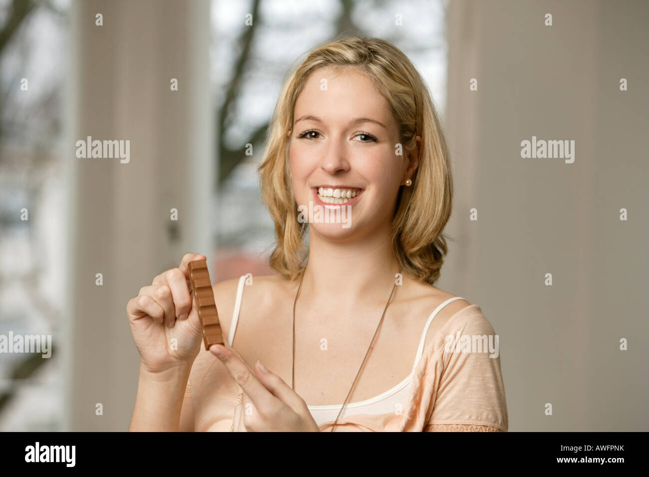 Blonde 18 year old girl hi-res stock photography and images - Alamy