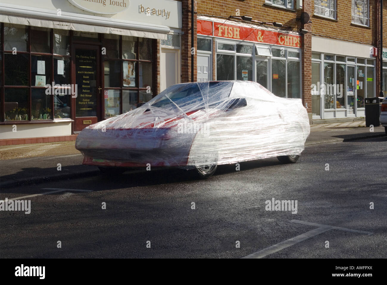 Cling film hires stock photography and images Alamy