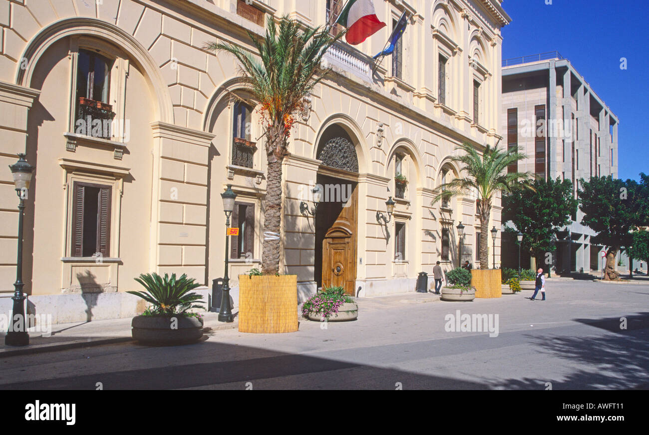 Post office Trapani Sicily Italy Stock Photo Alamy