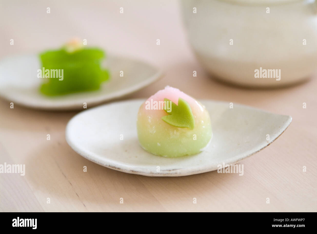 Namagashi hi-res stock photography and images - Alamy