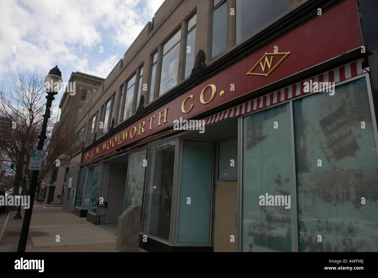 Woolworth co site famous sit hires stock photography and images Alamy