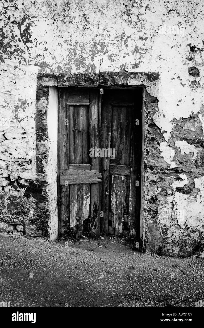 Rotten wood door Black and White Stock Photos & Images - Alamy