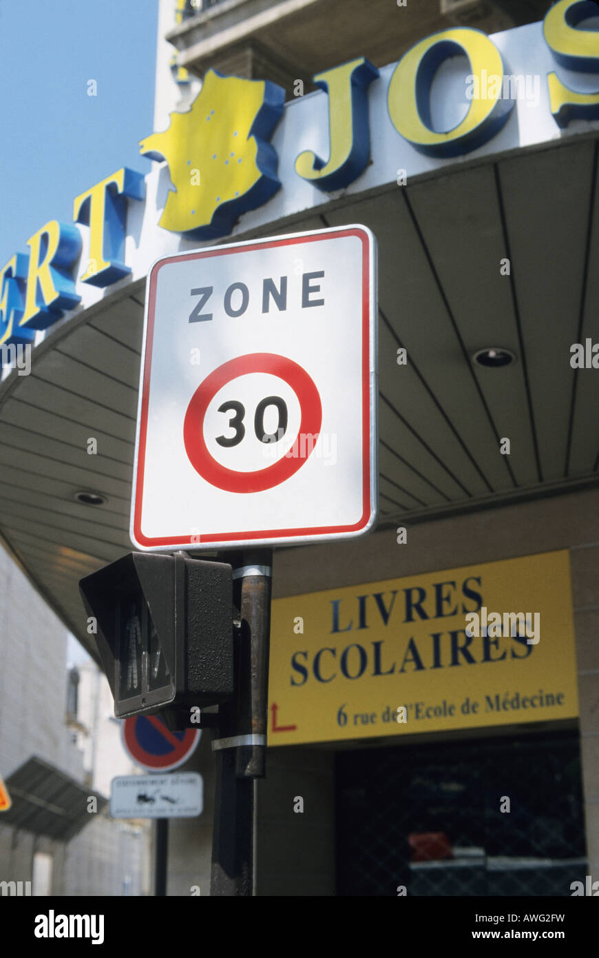 Speed limit sign near bookstore, traffic, Paris France 30 Stock Photo
