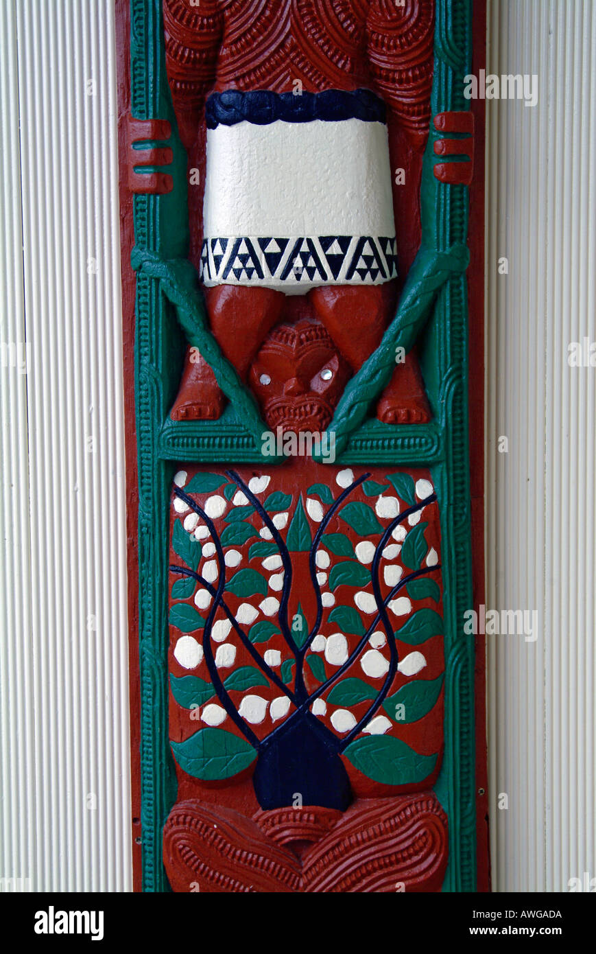 Hei tiki hi-res stock photography and images - Alamy