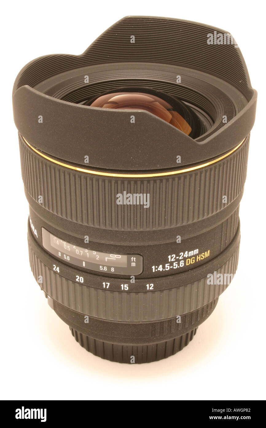 24mm wide angle lens hi-res stock photography and images - Alamy