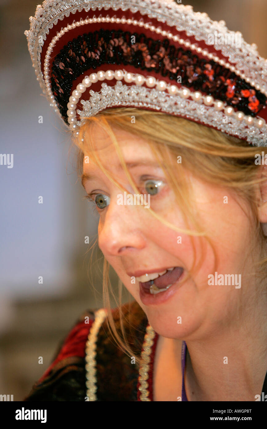 Woman in Tudor headdress Stock Photo Alamy