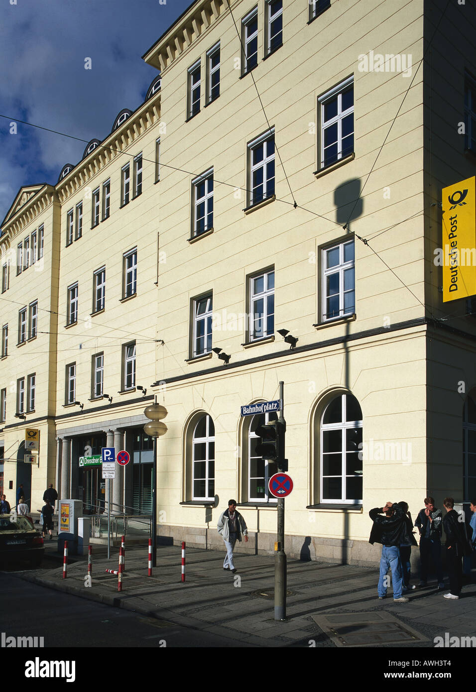 post brünnerstraße 26 32 öffnungszeiten