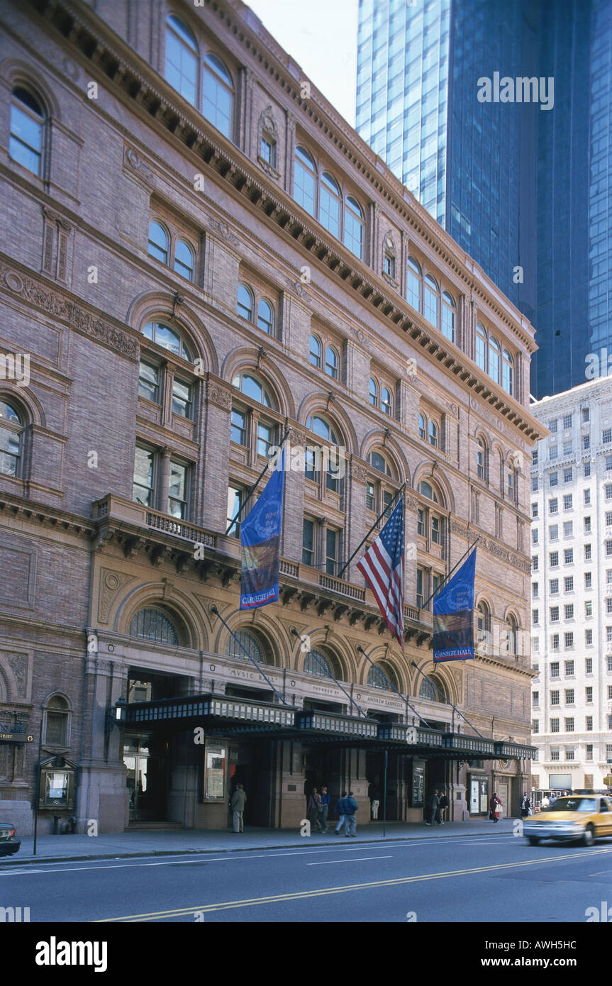 New York, Carnegie Hall, Italian Renaissance façade, and entrance doors Stock Photo