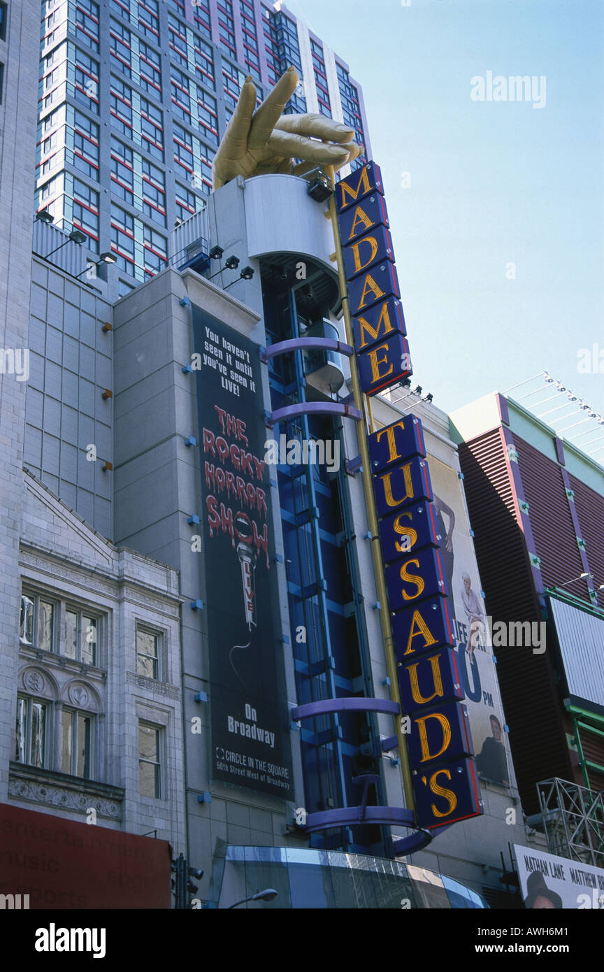 New York, Times Square, Madame Tussaud's, exterior glass elevator and Stock Photo 9475520 Alamy