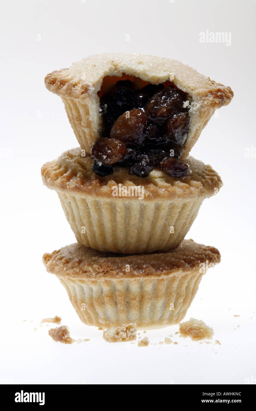 Mince pie on white background Stacked Stock Photo - Alamy