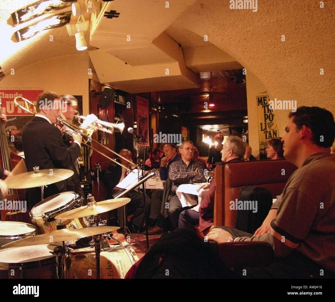 Jazz musicians playing in le Petit Journal jazz club Paris Stock Photo