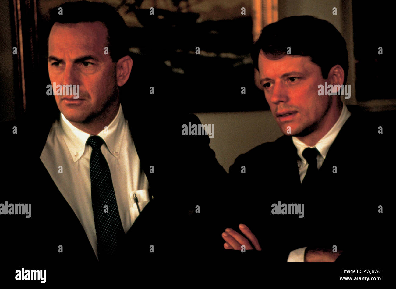 THIRTEEN DAYS  2000 New Line film with Bruce Greenwood at left as John Kennedy and Steven Culp as Bobby Kennedy Stock Photo
