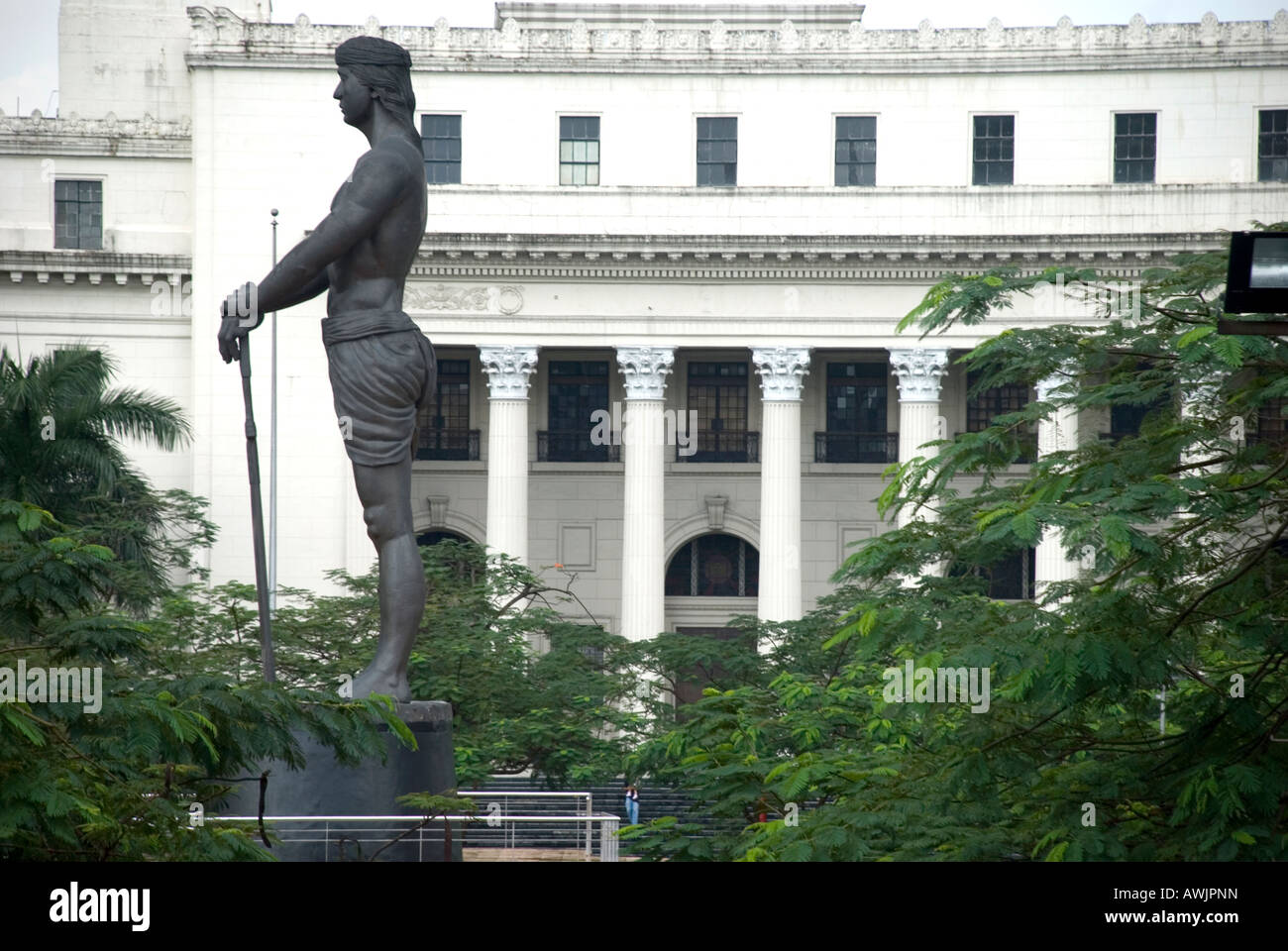 philippines manila Rizal park lapu lapu statue and old museum Stock Photo