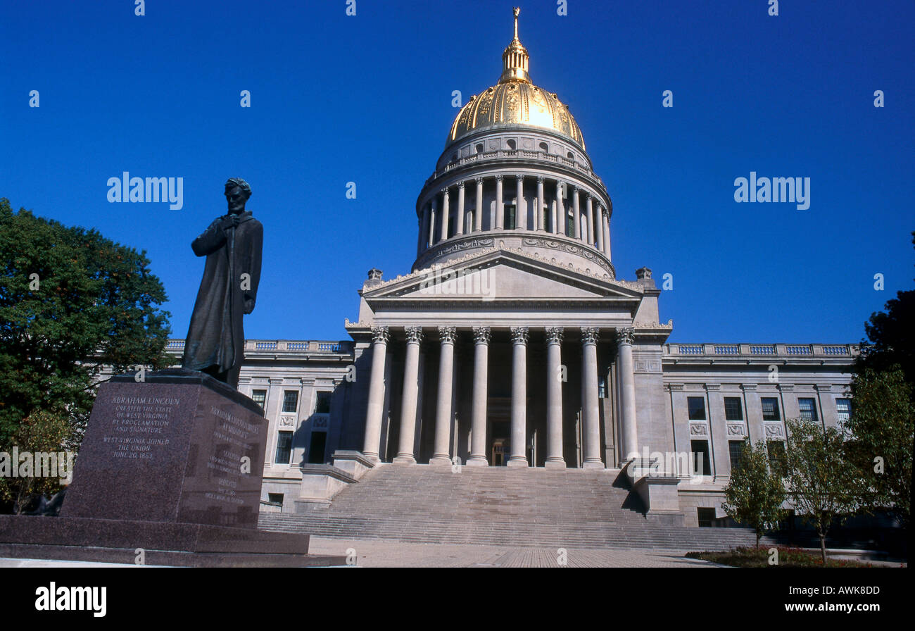 Facade of government building, State Capitol Building, Charleston, West Virginia, USA Stock Photo