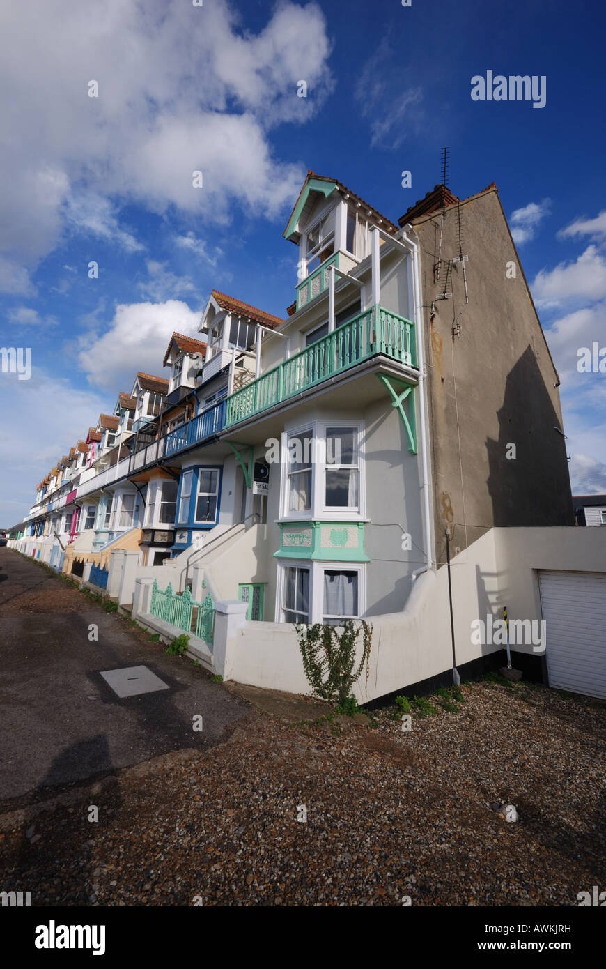 Marine Parade whitstable row of houses with sea views Stock Photo Alamy