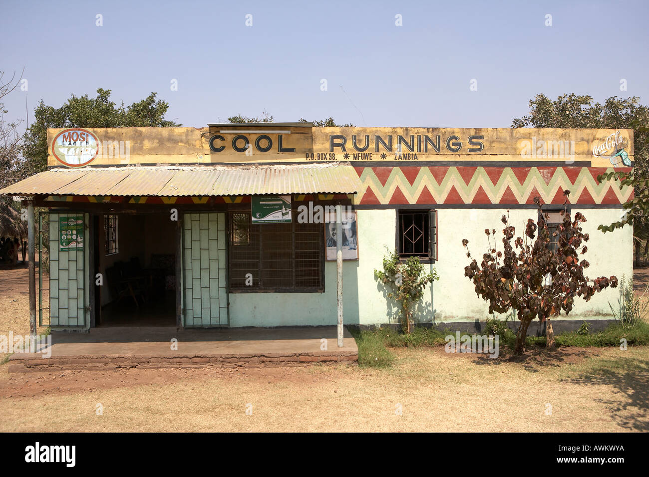 Runnings store hi-res stock photography and images - Alamy