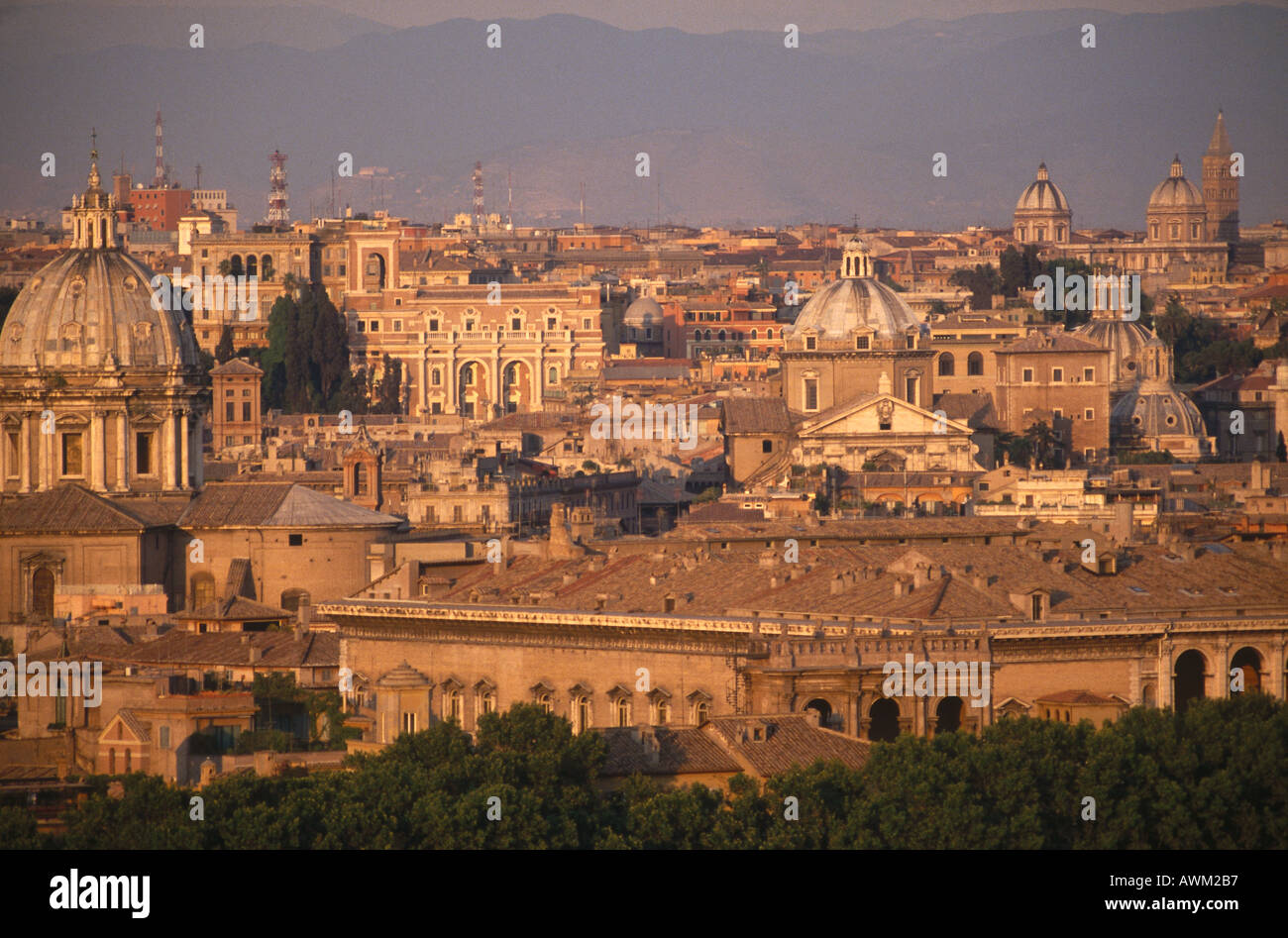 Rome skyline overview hi-res stock photography and images - Alamy