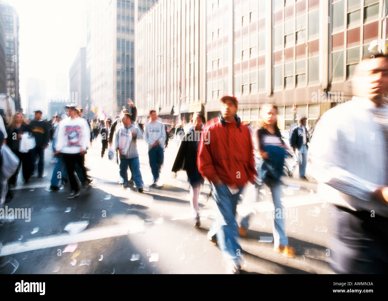 People gathering on street hi-res stock photography and images - Alamy