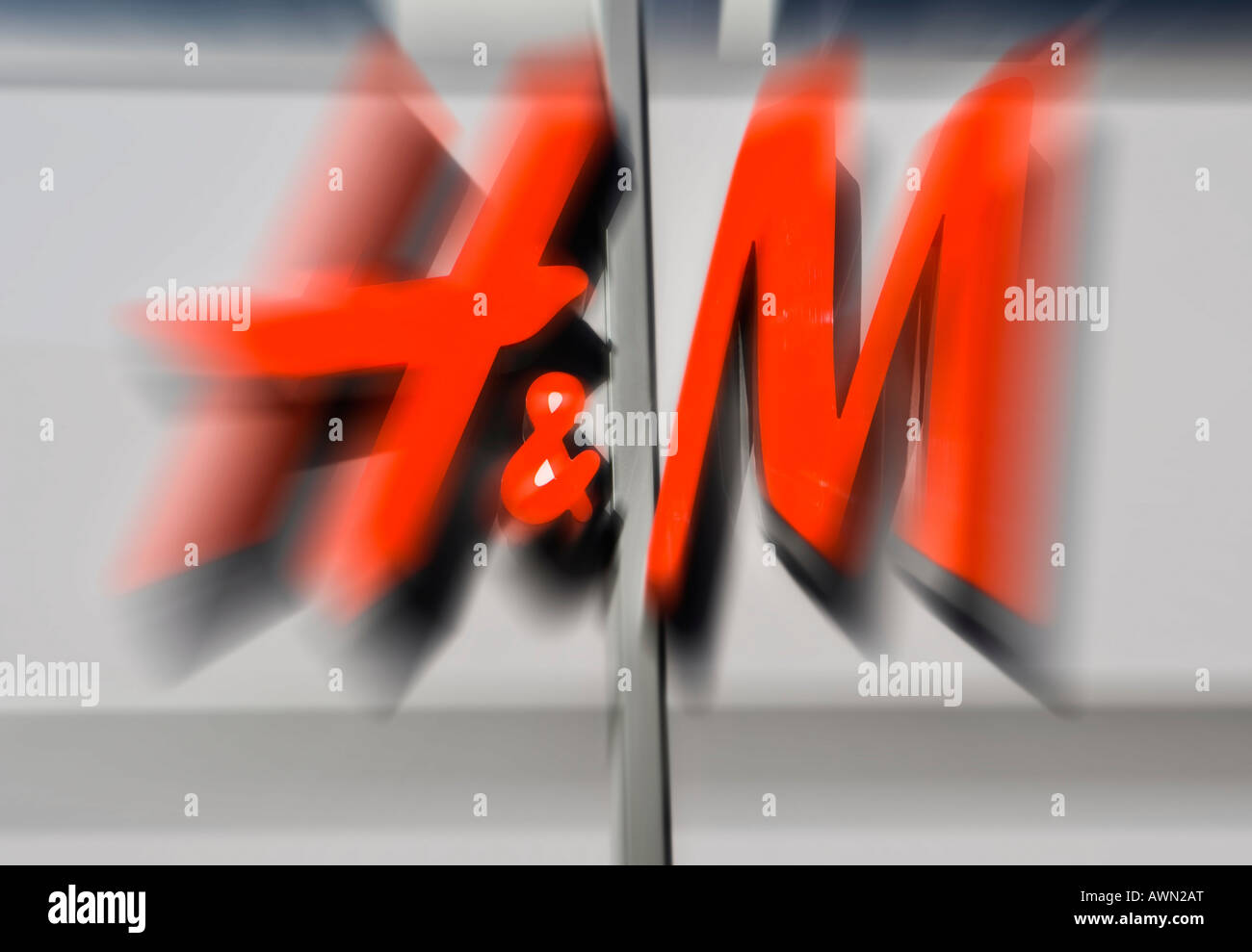 Hennes & Mauritz (H&M), Mainz, Rhineland-Palatinate, Germany, Europe Stock  Photo - Alamy