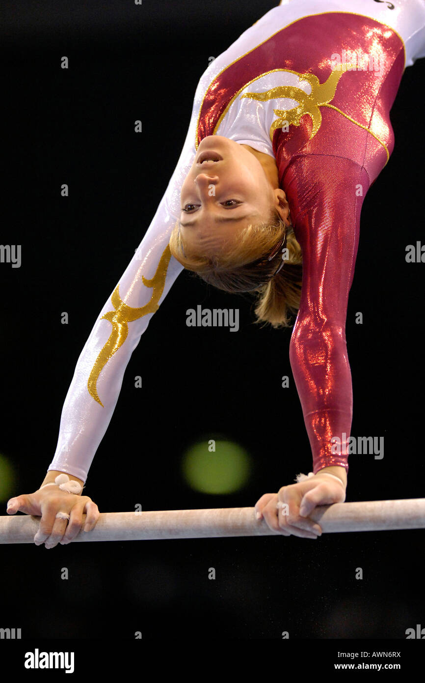 DTB-Pokal 2007 Stuttgart Iryna KRASNYANSKA, Ukraine, on uneven bars, Stuttgart, Germany Stock Photo