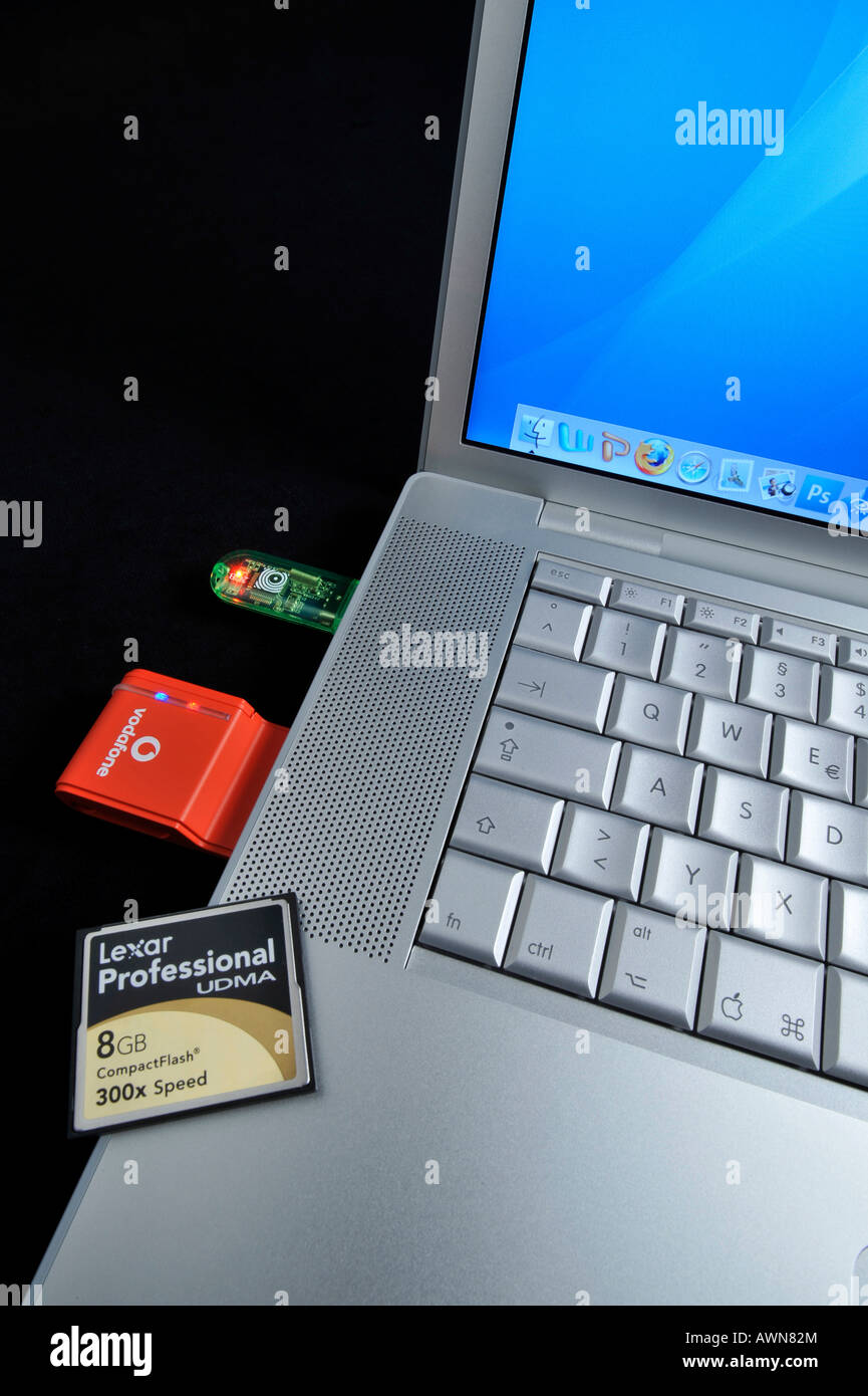 Data transfer / mobile connect card / USB stick / CF-card Stock Photo