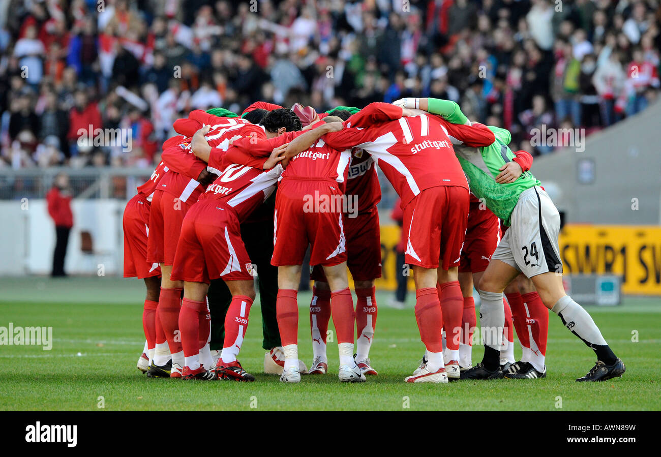 Circle of VfB Stuttgart players Stock Photo