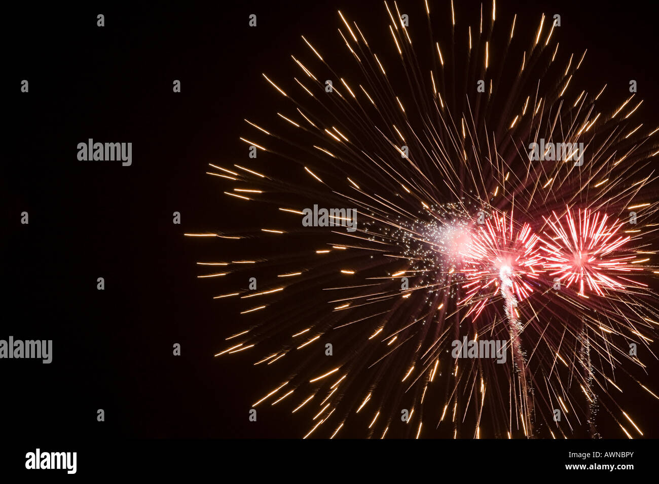 Moving fireworks hi-res stock photography and images - Alamy