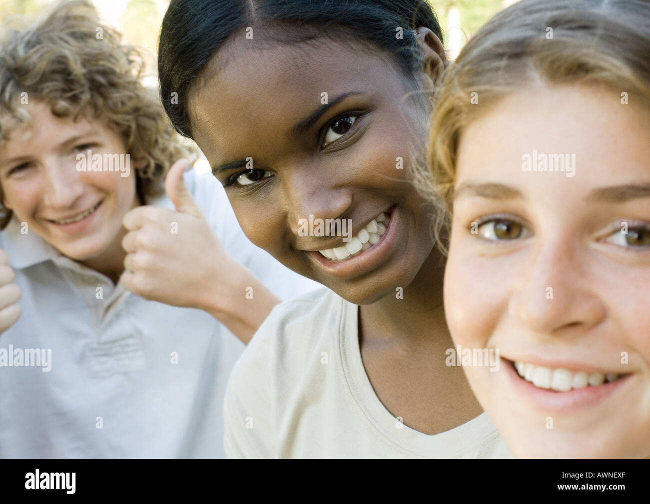 Portrait african preteen girl hi-res stock photography and images - Alamy