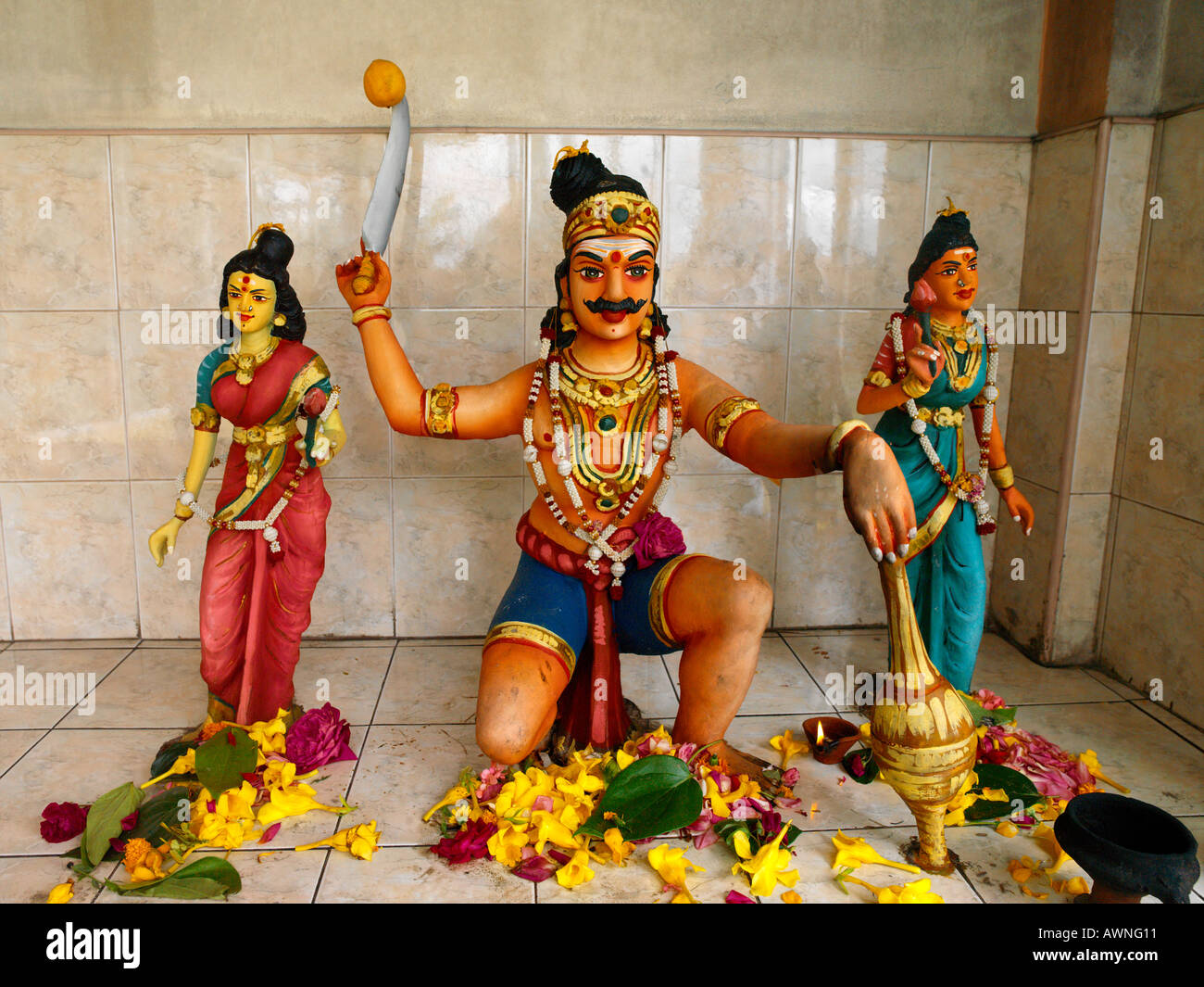 Mauritius Hindu Statue in Tamil Temple Stock Photo Alamy