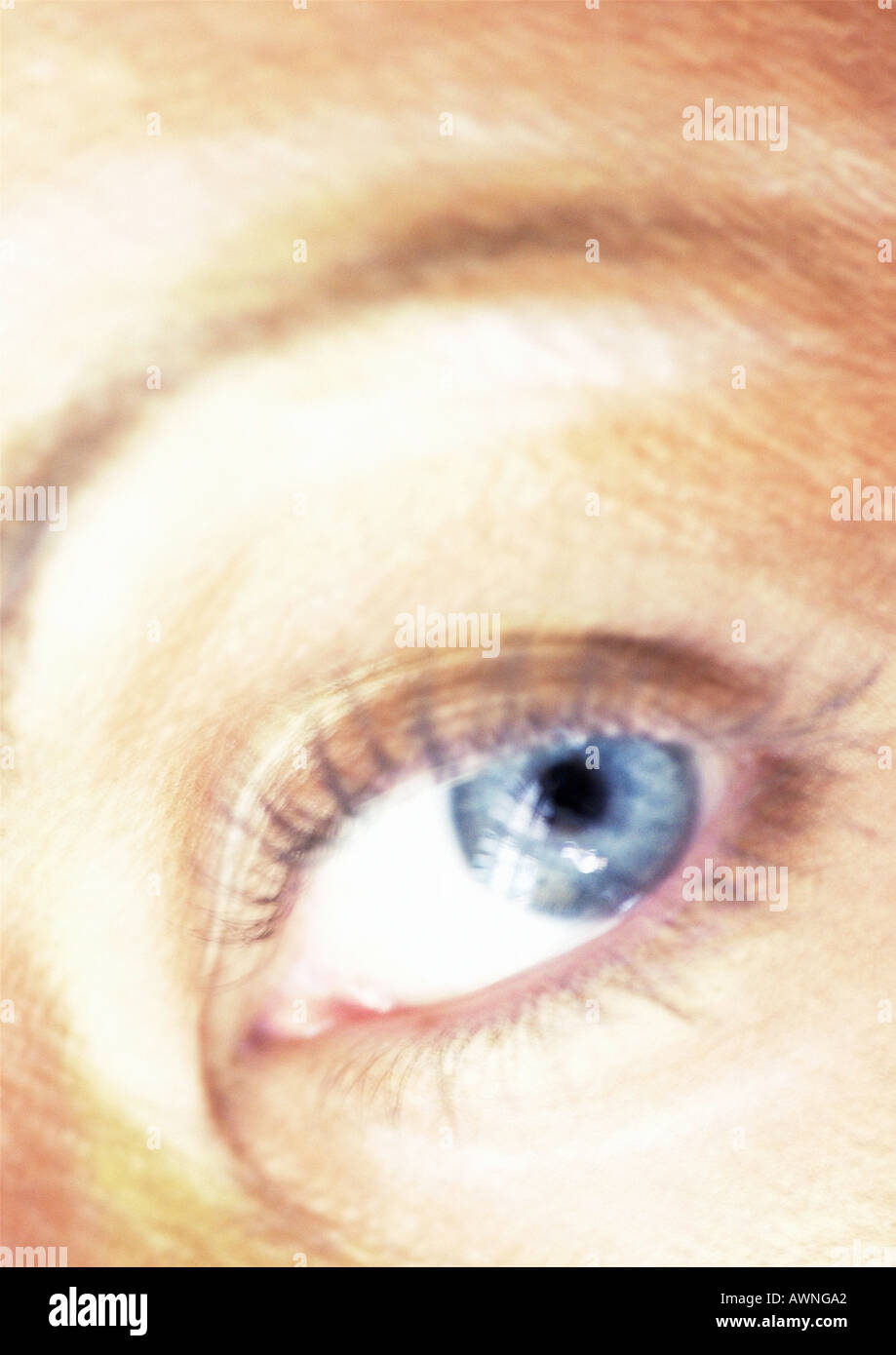 Look out of corner of eye hires stock photography and images Alamy